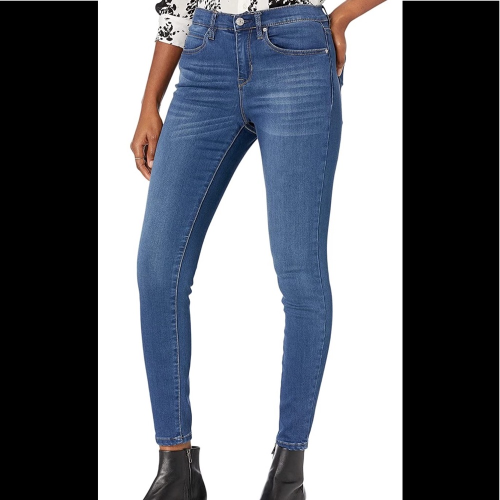 Nicole Miller high rise skinny jeans, size 6